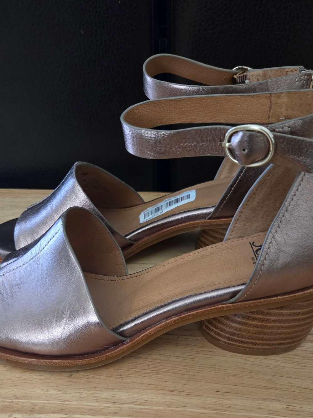 Sofft Colby sandals in metallic bronze Size: 9 - Picture 5 of 9